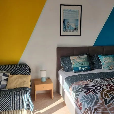 Domino Apartment